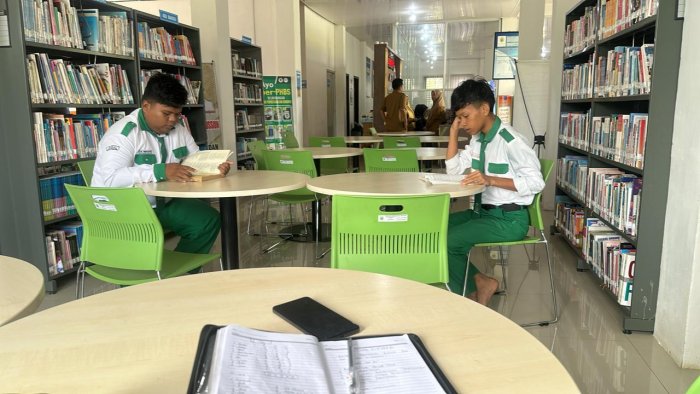 Pacu Budaya Membaca, Guru MAN 2 Tanjung Jabung Timur Garap Video Konten Literasi di Dinas Perpustakaan Daerah