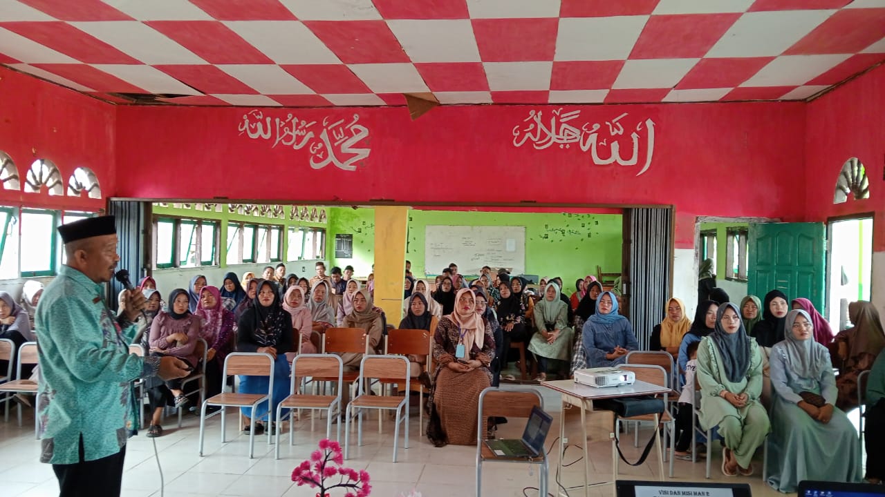 Bangun Kesepahaman Madrasah dan Orang tua  Tandatangani Surat Pernyataan