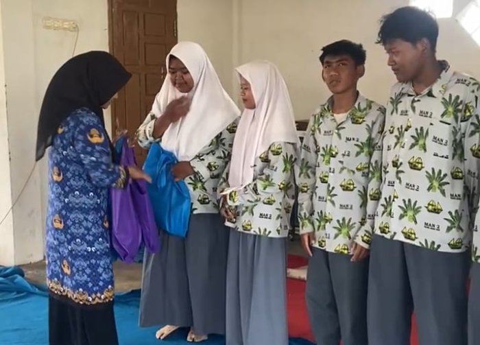 Jelang Pelantikan PPPK Tahap II, Kemenag RI Gelar Gerakan Berbagi: Sri Rahayu Turut Berkontribusi