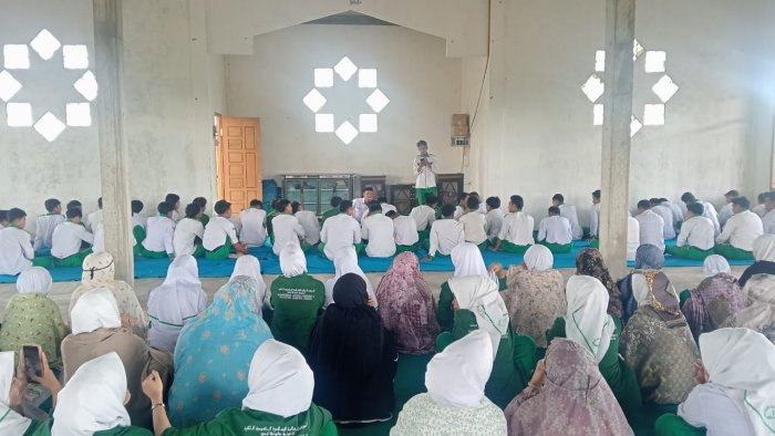 Kembangkan Bakat Syiar Islam, MAN 2 Tanjung Jabung Timur Rutin Gelar Program Unggulan BICSAN Kembangkan Bakat Syiar Islam, MAN 2 Tanjung Jabung Timur Rutin Gelar Program Unggulan BICSAN