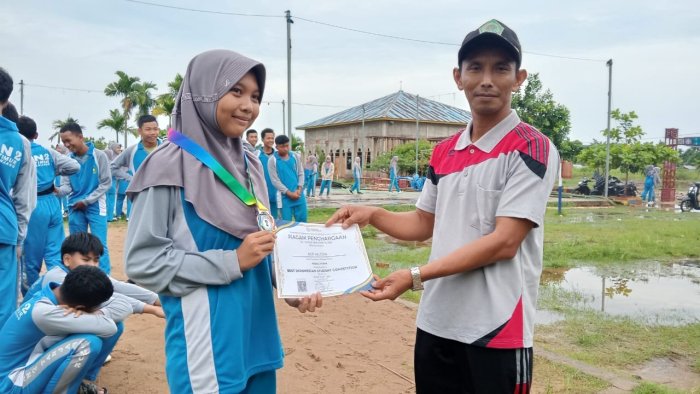 Nurhalijah, Raih Medali Perak dalam Best Indonesia Student Competition