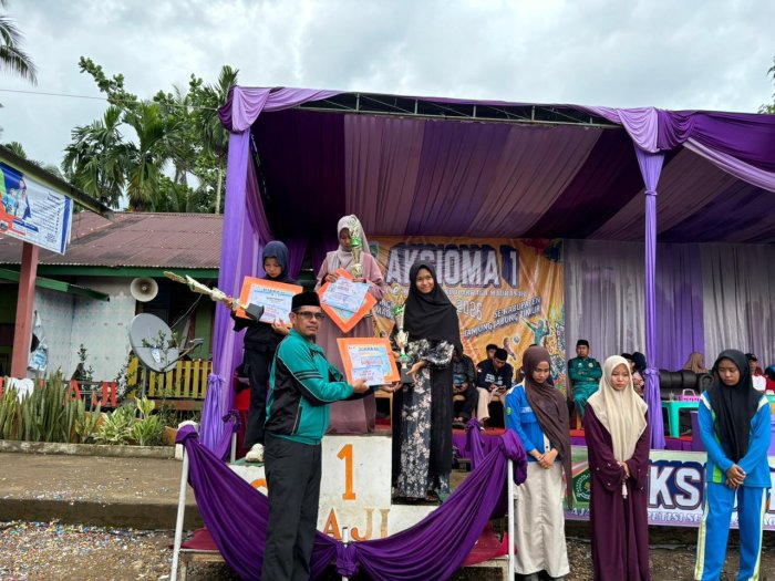 Tim Syarhil Quran MAN 2 Tanjung Jabung Timur Raih Juara III di Ajang AKSIOMA