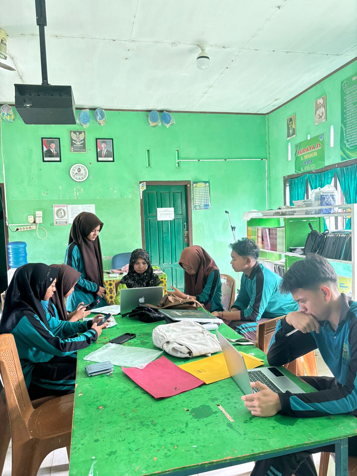 Puluhan Siswa Kelas XII MAN 2 Tanjabtim Ikuti Bimbingan  Persiapan SNBP