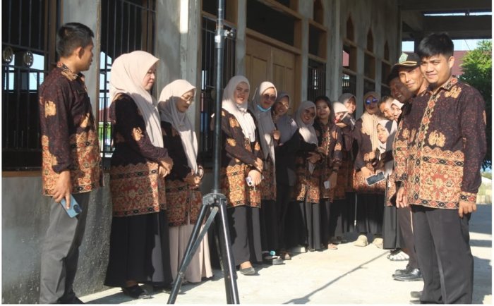 Ukur Ulang Arah Kiblat, Majelis Guru MAN 2 Tanjung Jabung Timur Manfaatkan Fenomena Rashdul Qiblat Ukur Ulang Arah Kiblat, Majelis Guru MAN 2 Tanjung Jabung Timur Manfaatkan Fenomena Rashdul Qiblat