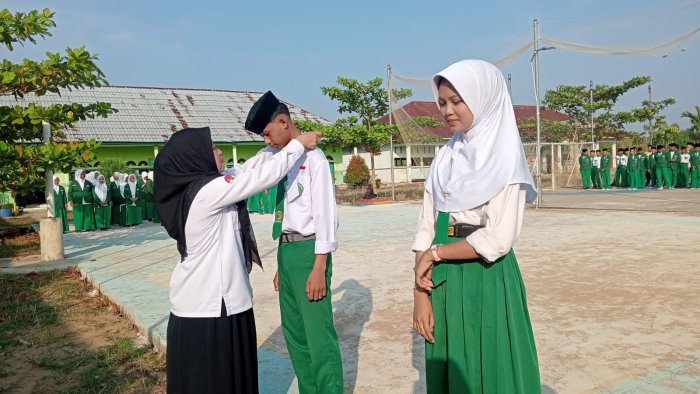 Kepala Madrasah Resmi Buka KegiatanMATAMUDA Kepala Madrasah Resmi Buka KegiatanMATAMUDA