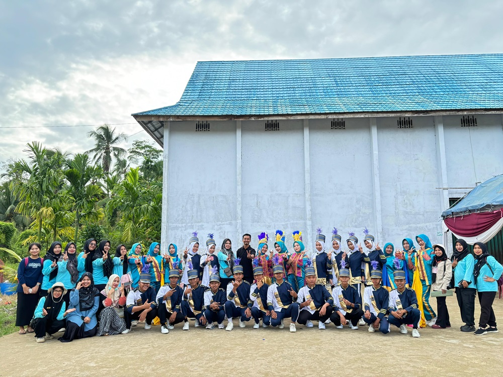 DB Bahana Mutiara II MAN 2 Tanjung Jabung Timur Tampil Memukau Masyarakat Nipah Panjang