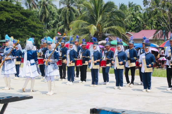 Bahana Mutiara 2 MAN 2 Tanjung Jabung Timur Raih Juara I Lomba Drumband