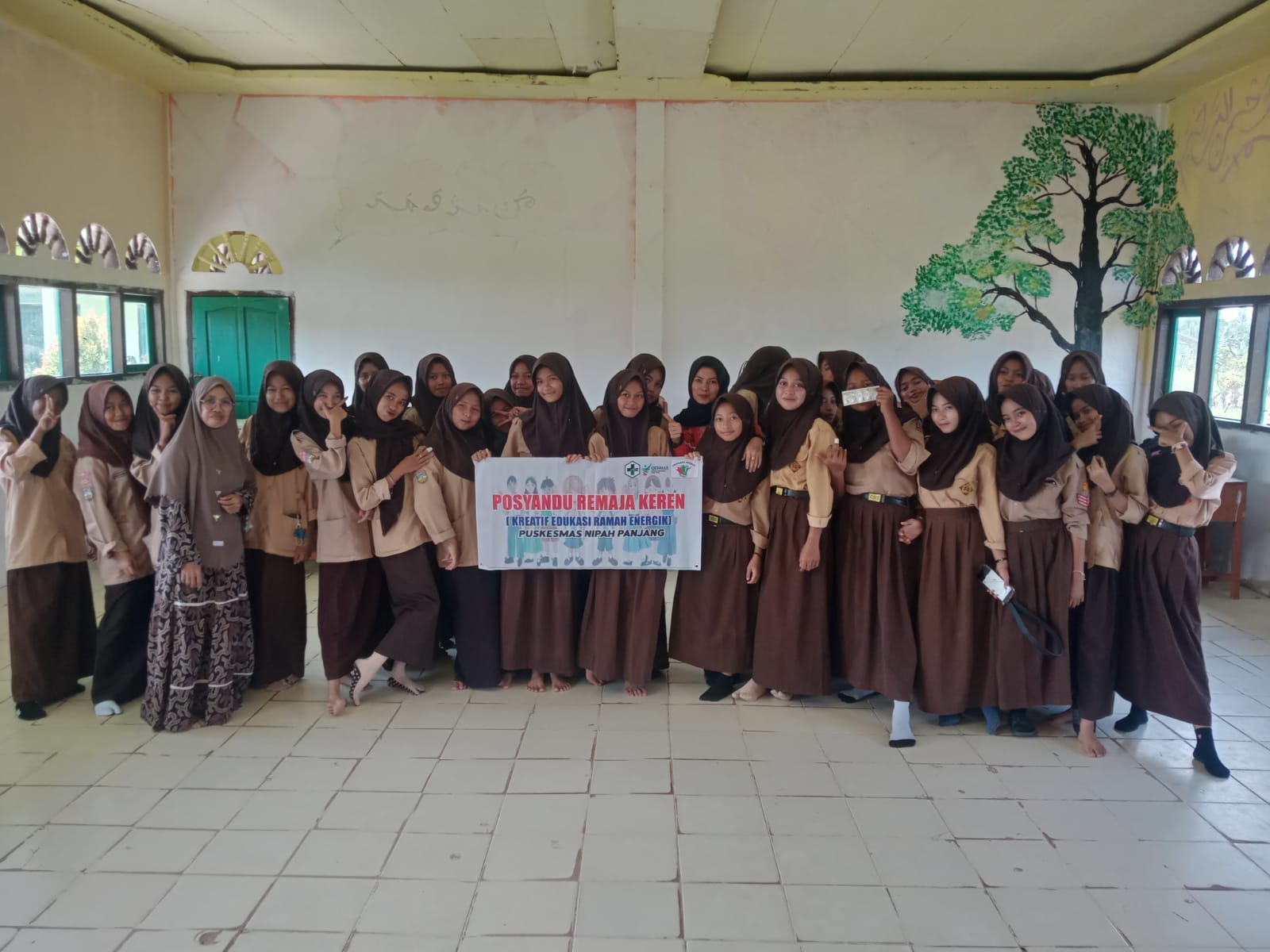 PKM Nipah Panjang dan UKS MAN 2 Tanjung Jabung Timur Gelar Posyandu Remaja