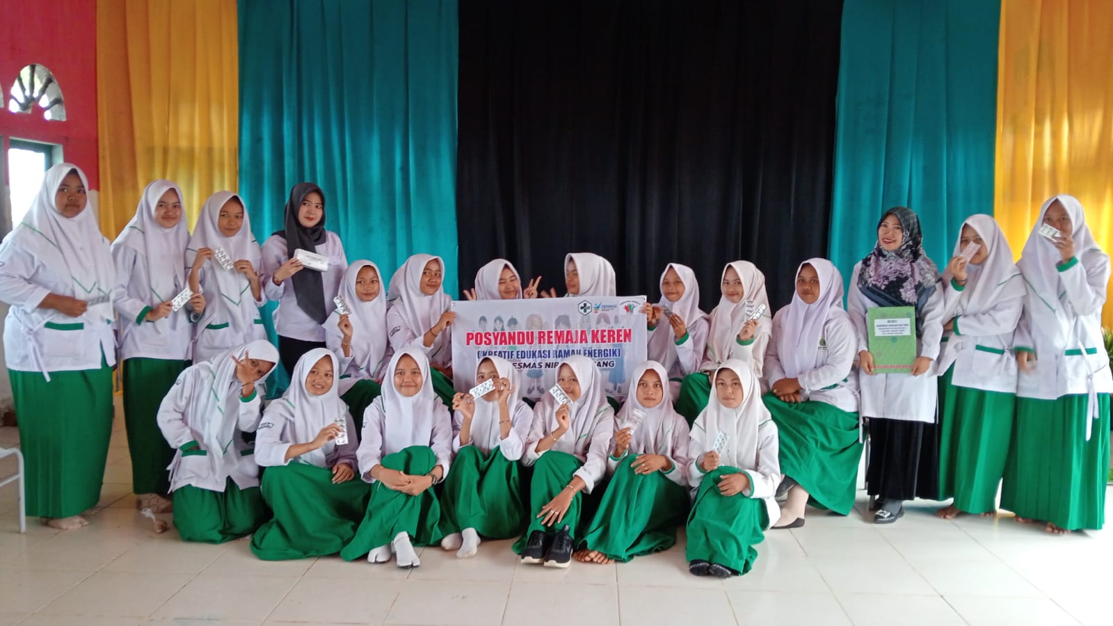 PKM Nipah Panjang Gelar Sosialisasi Posyandu Remaja di MAN 2 Tanjabtim