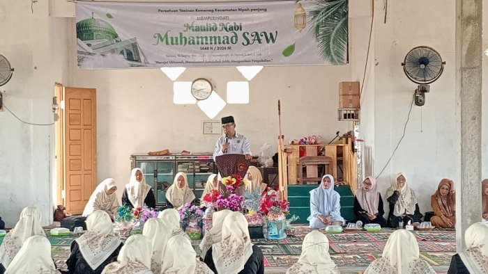 Persatuan Yasinan Kemenag Nipah Panjang Peringati Maulid Nabi SAW di Mushallah Raudhatul Ulum MAN 2 Tanjab Timur
